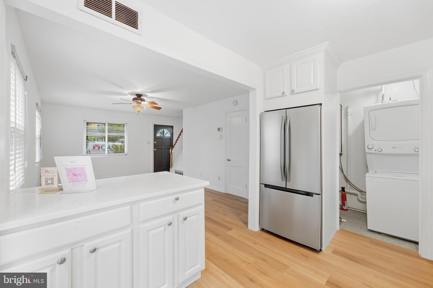 2304 Fairview Ter Property Photo 11