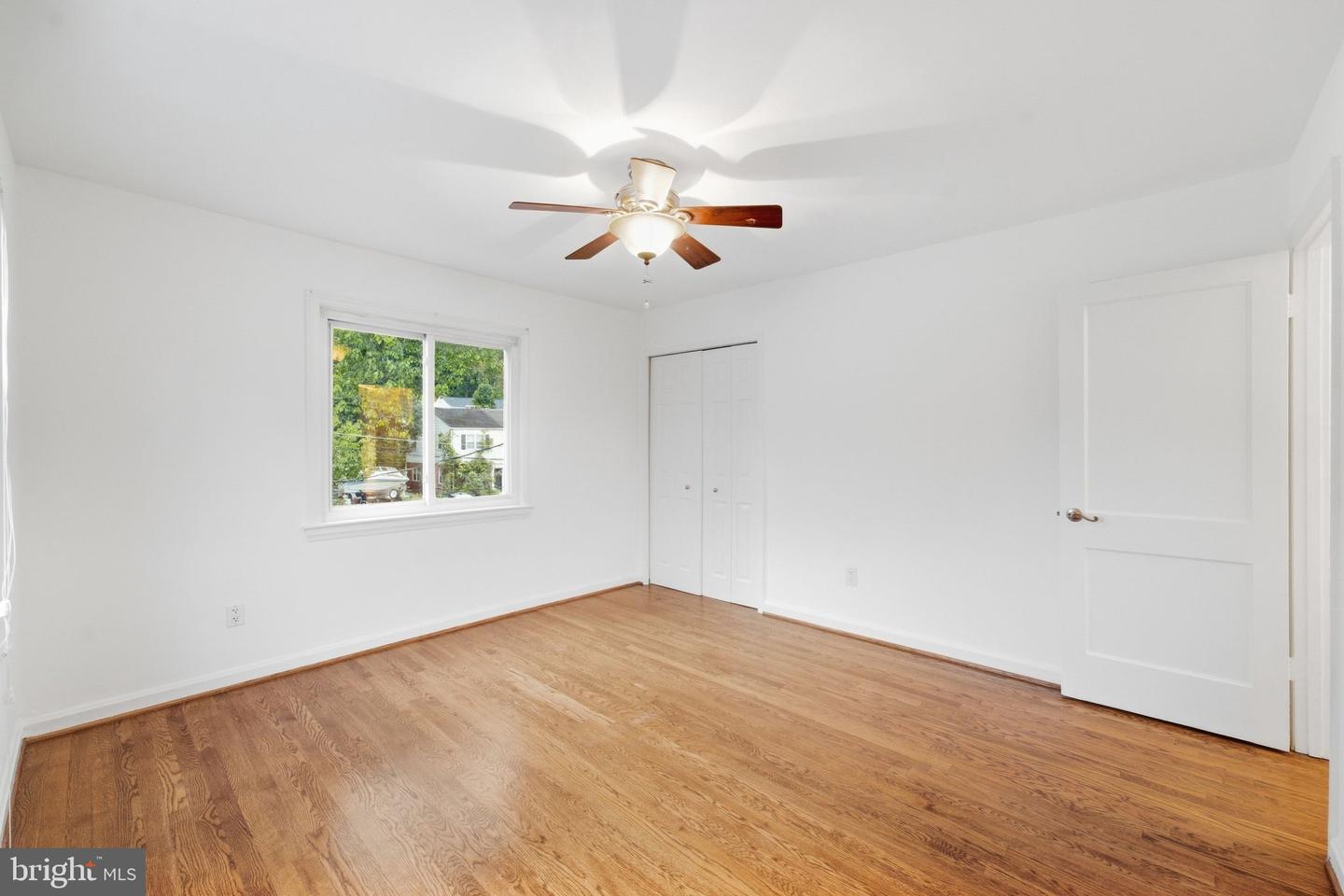 2304 Fairview Ter Property Photo 14