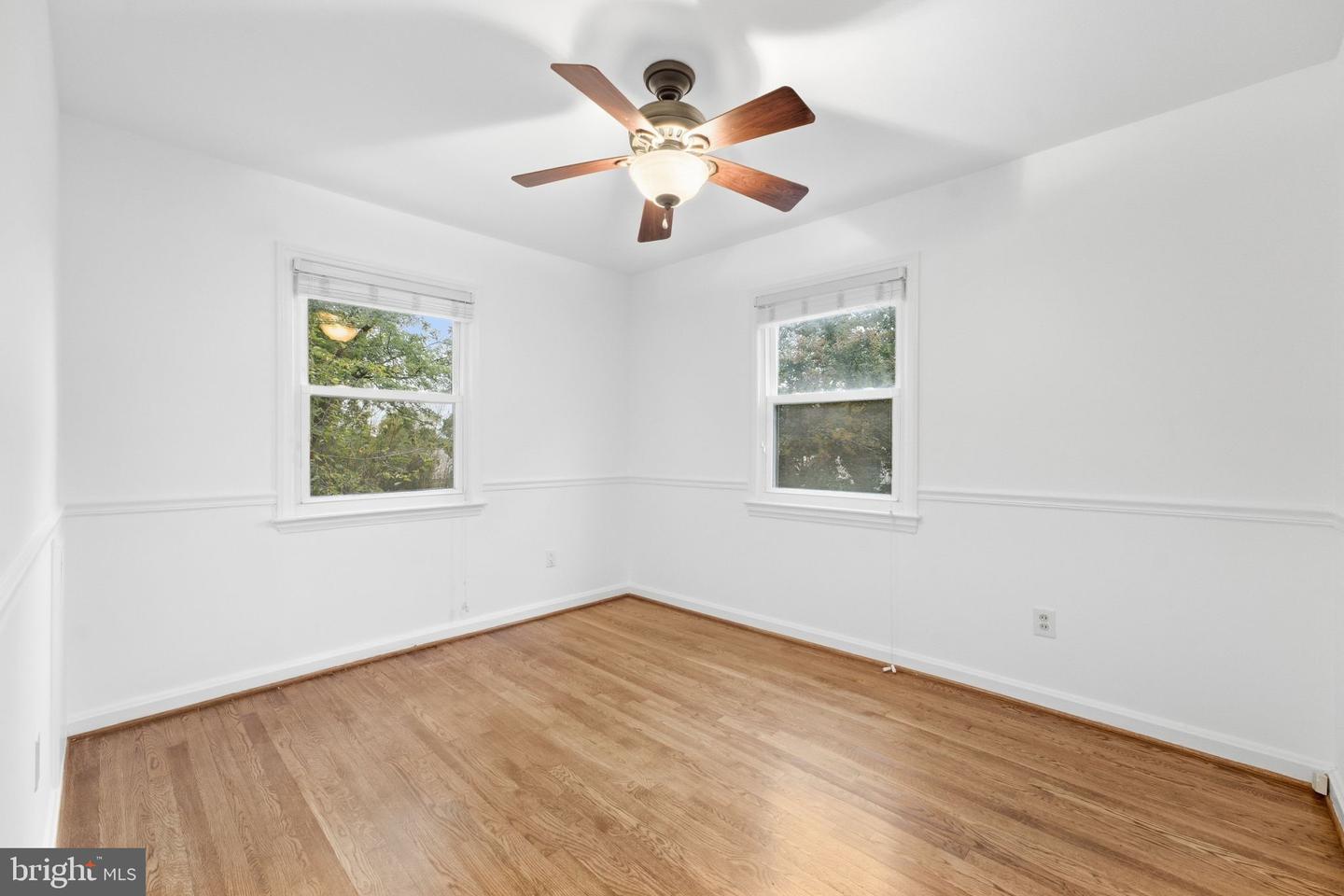 2304 Fairview Ter Property Photo 18