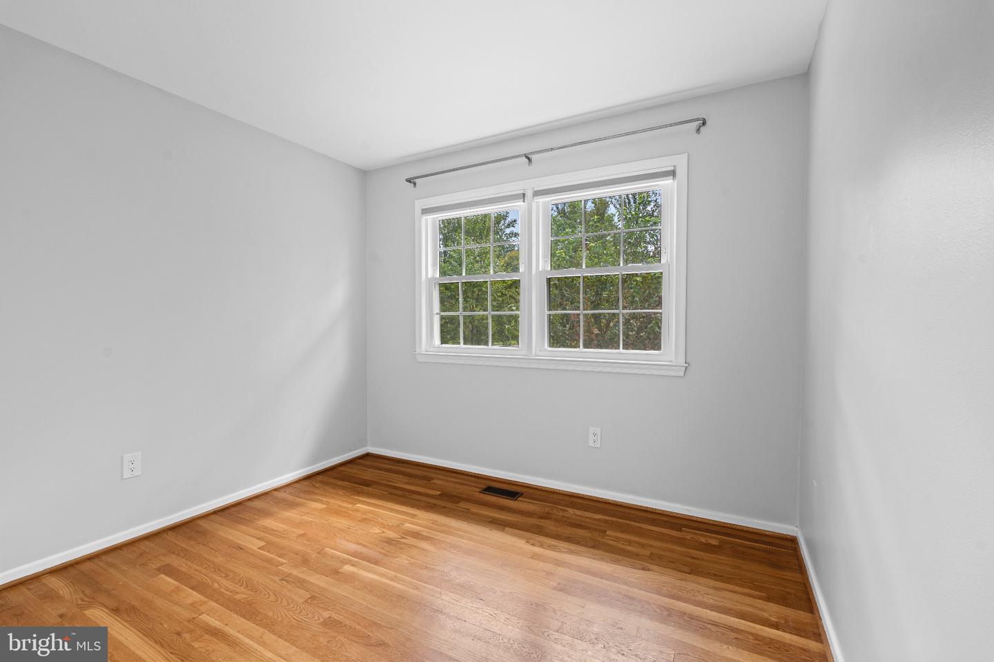1731 Tamerisk Ct Property Photo 22