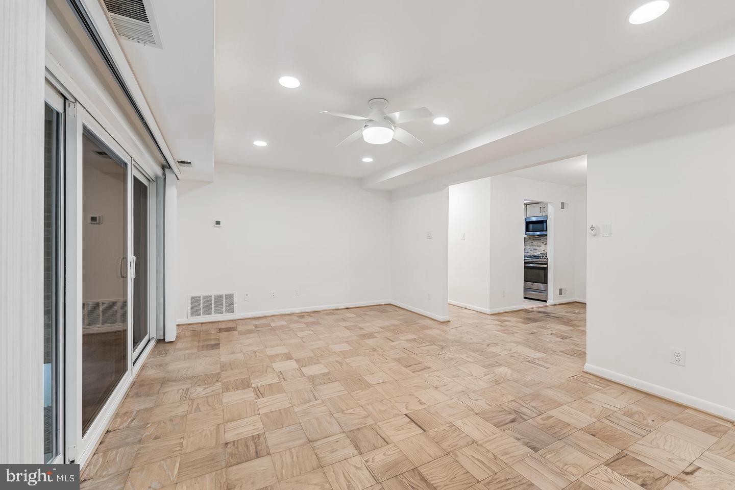 VAFX2342962 Property Photo 12