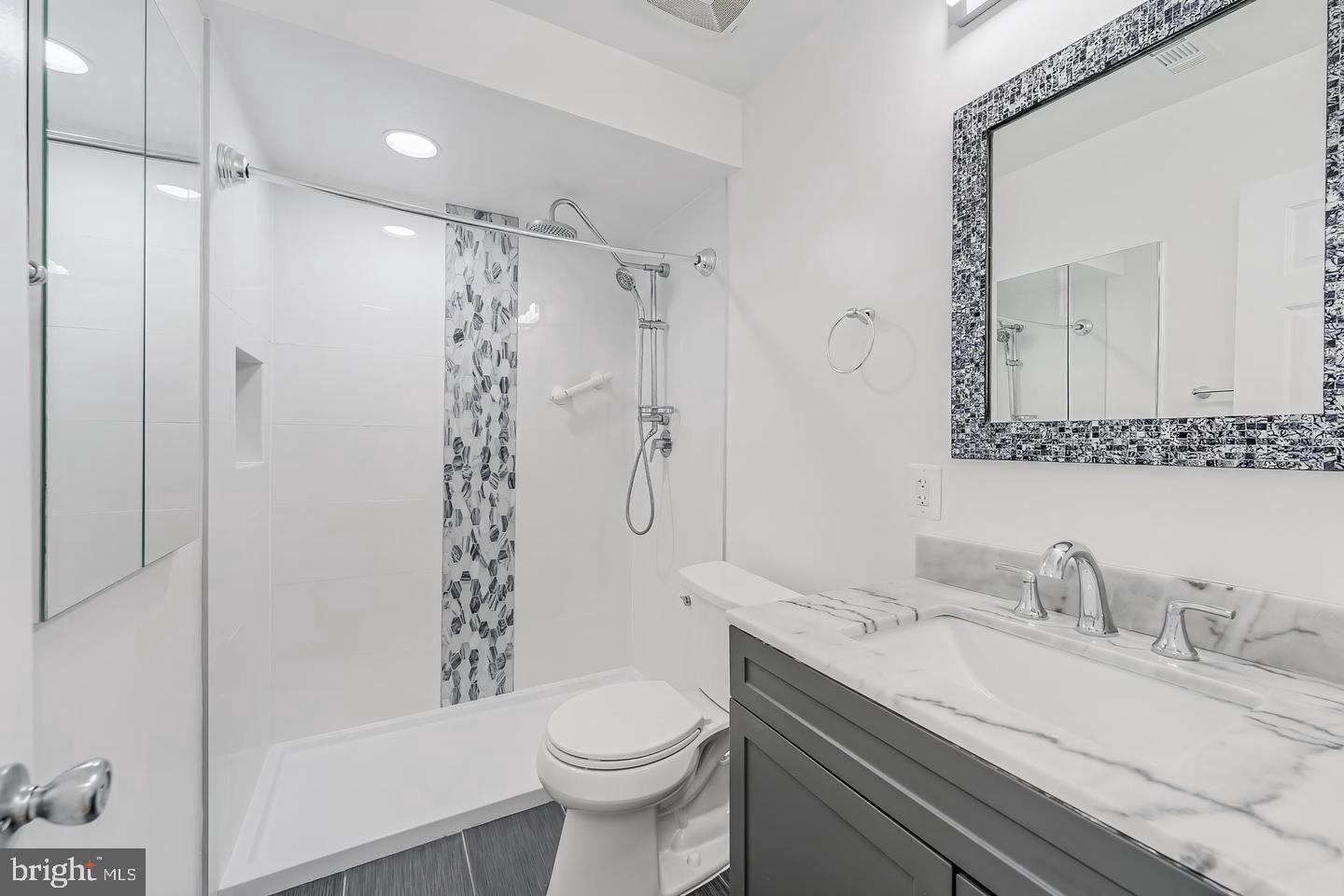 VAFX2342962 Property Photo 17