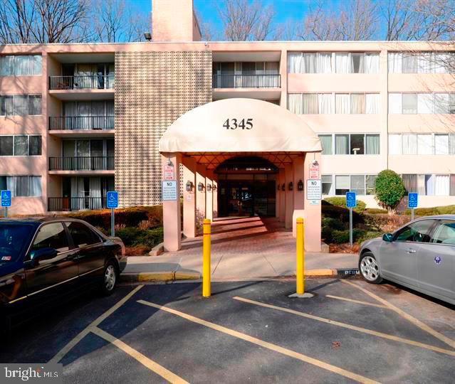 4345 IVYMOUNT CT #42 Property Photo 1