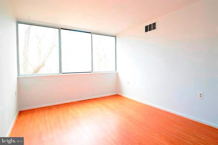 4345 Ivymount Ct #42 Property Photo 4