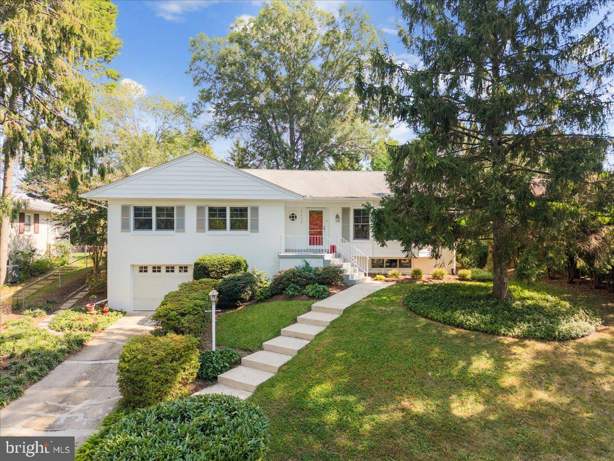1433 LAYMAN ST Property Photo 1