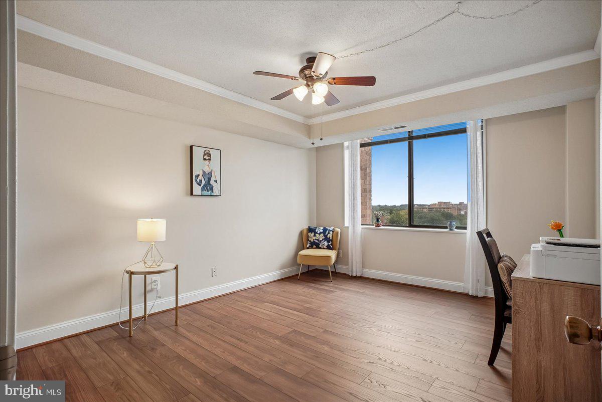 3713 S George Mason Dr #904w Property Photo 21