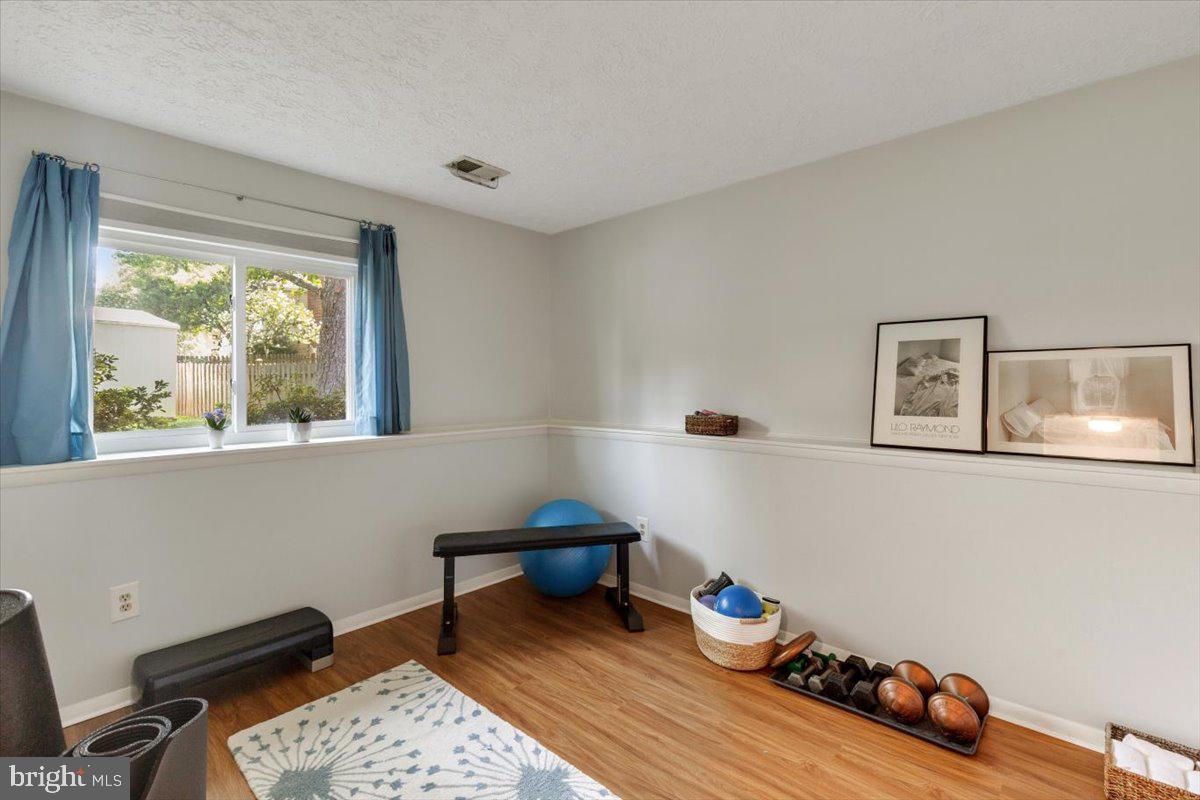 2913 Ashdown Forest Dr Property Photo 16