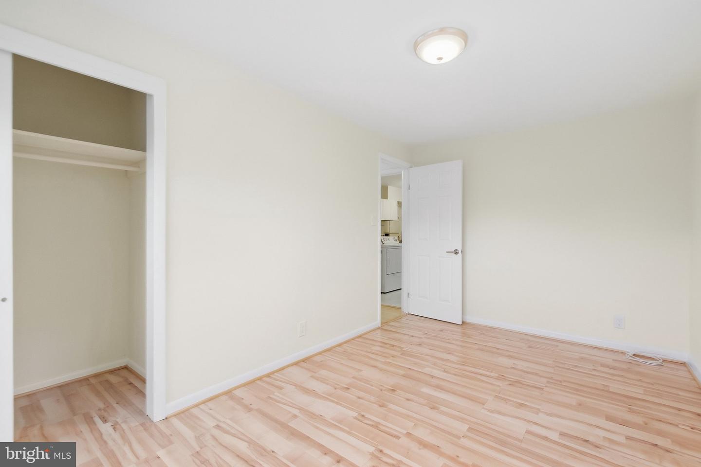 1036 Carper St Property Photo 37