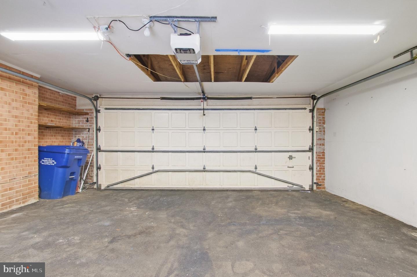 1036 Carper St Property Photo 42