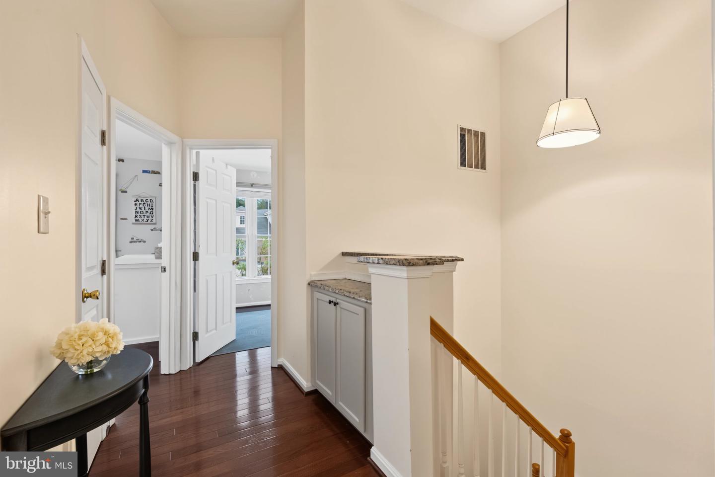 7111 Tanworth Dr Property Photo 31