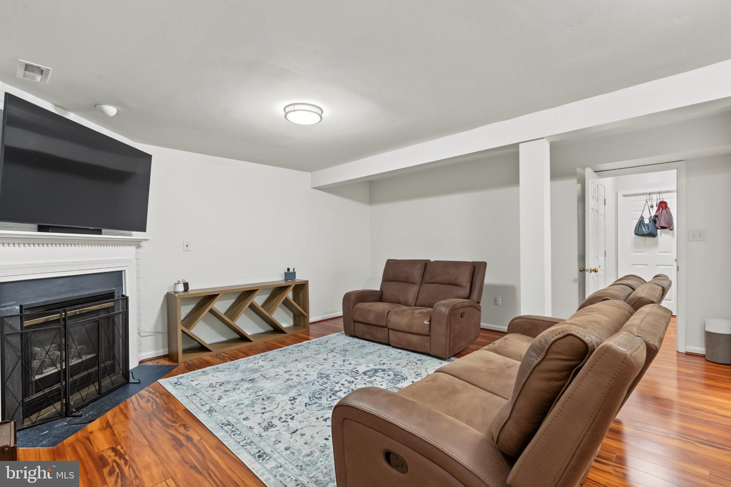 7111 Tanworth Dr Property Photo 46