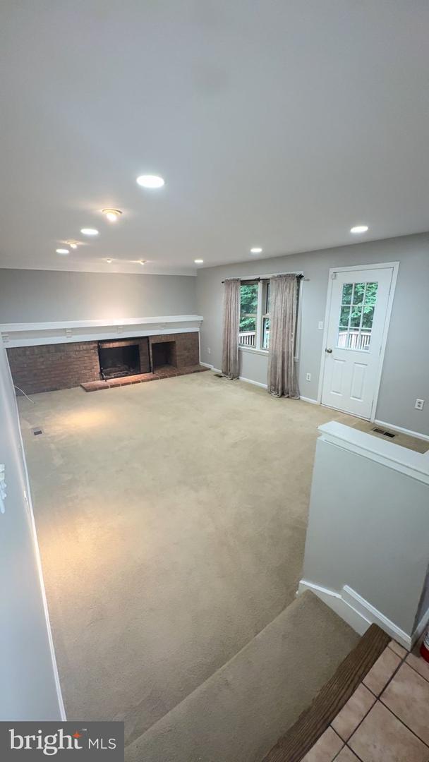 7421 Silver Pine Dr Property Photo 8