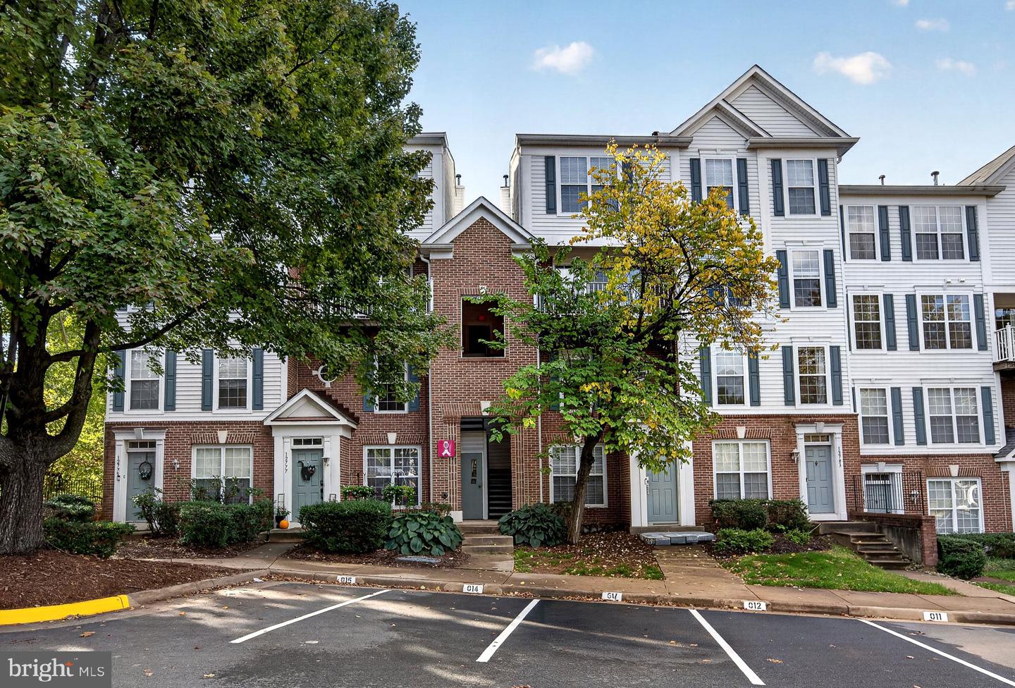 12779 FAIR CREST CT #101 Property Photo 1