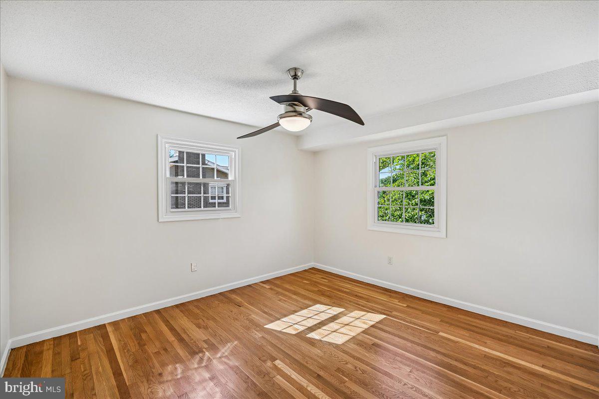 6717 Anthony St Property Photo 15