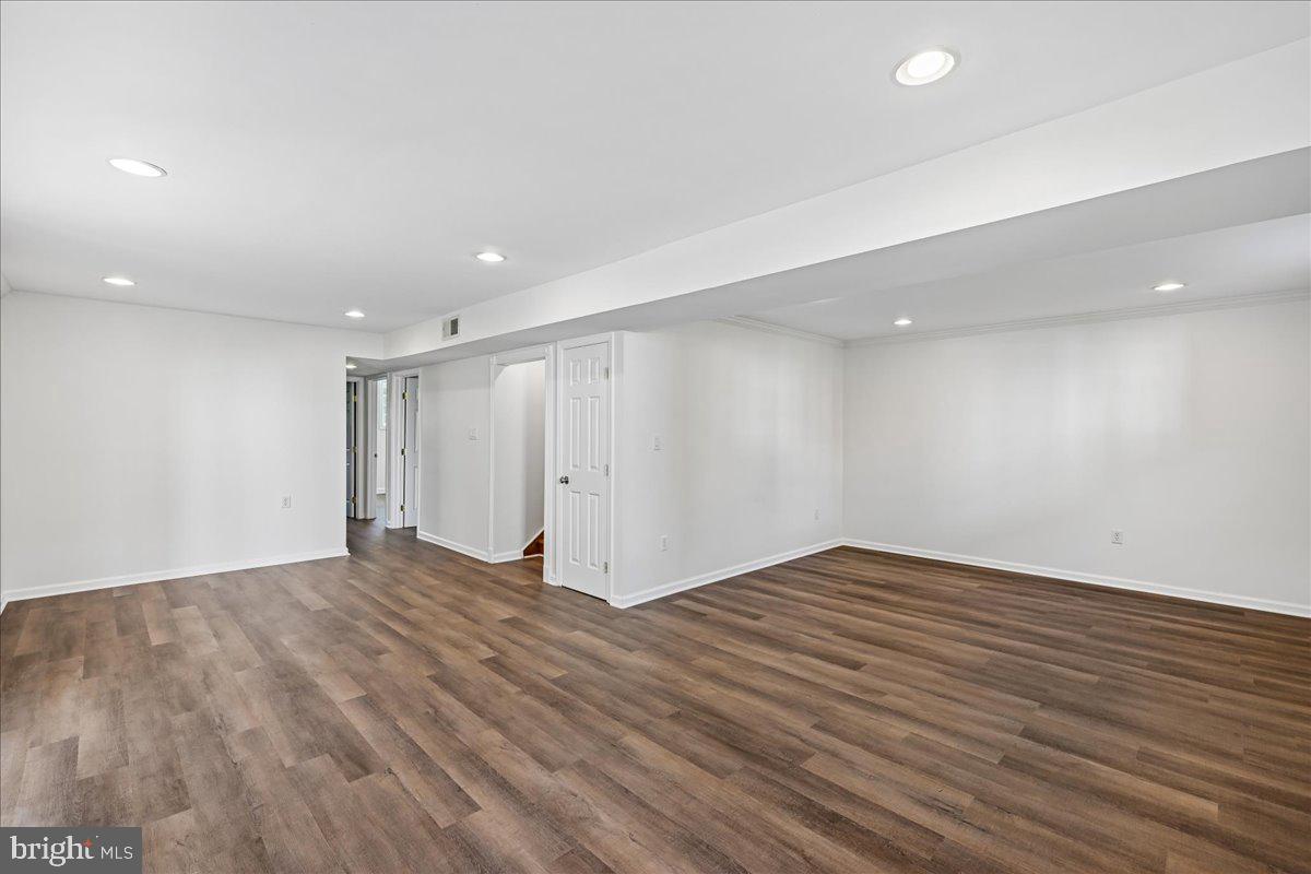 6717 Anthony St Property Photo 26