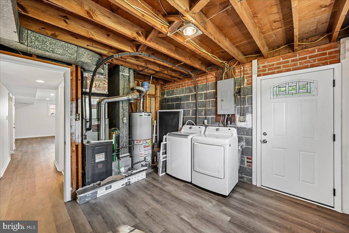 6717 Anthony St Property Photo 35