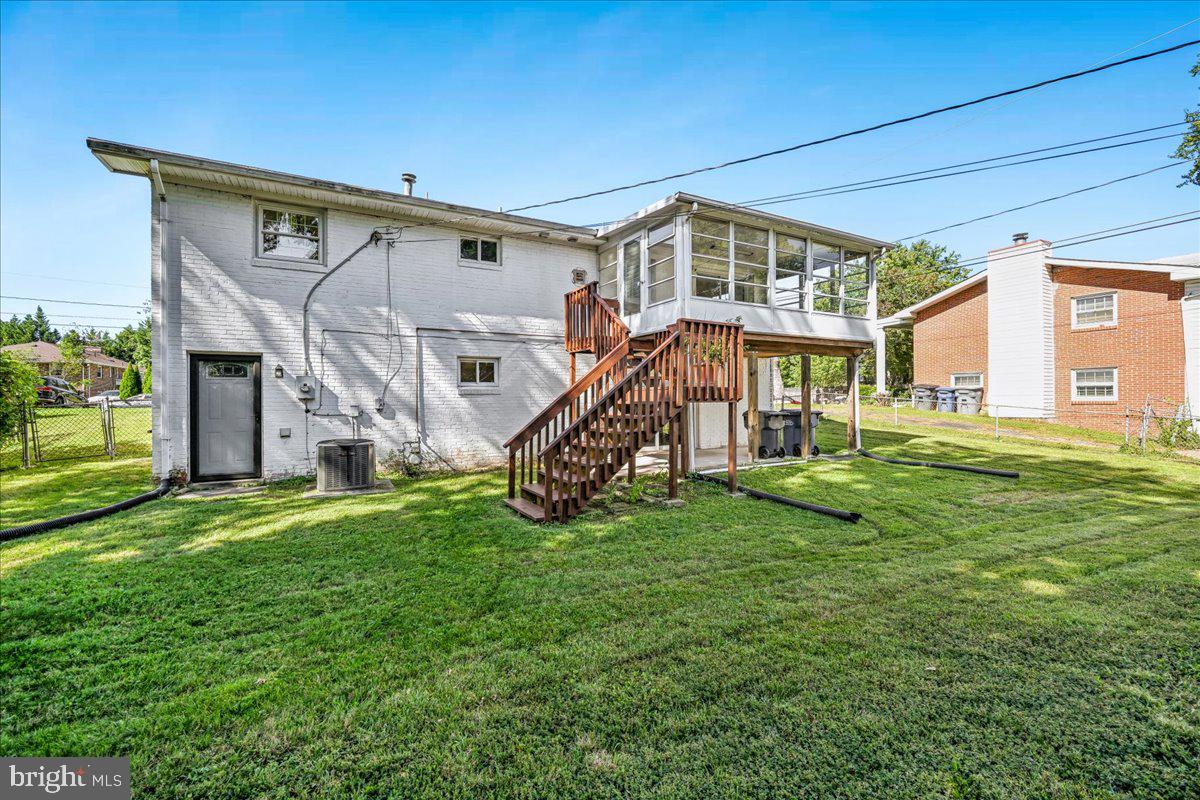 6717 Anthony St Property Photo 38