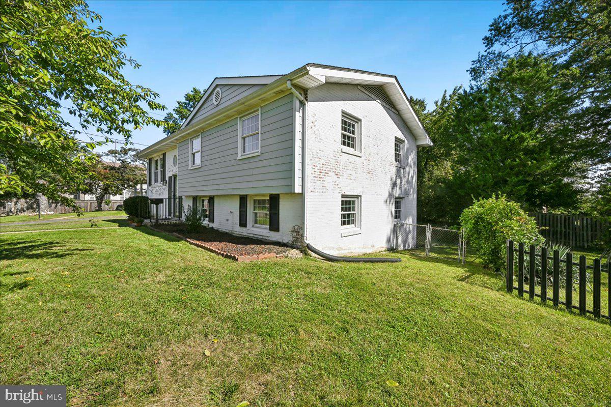 6717 Anthony St Property Photo 44