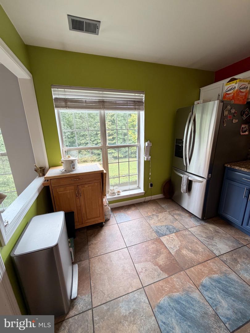 9258 Cardinal Forest Ln #302 Property Photo 5