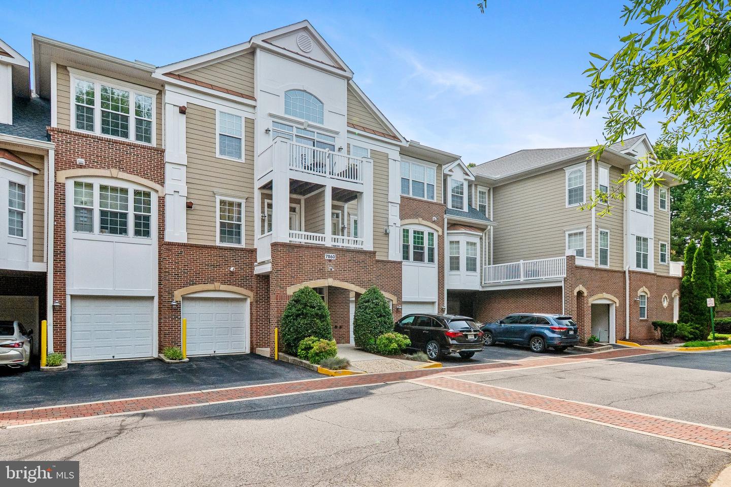 7860 ROLLING WOODS CT #201 Property Photo 1