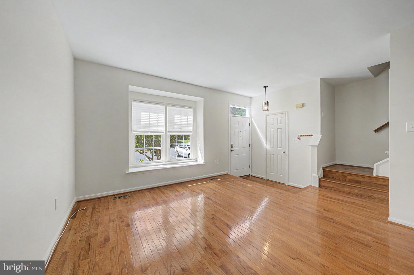 6941 Compton Ln Property Photo 10