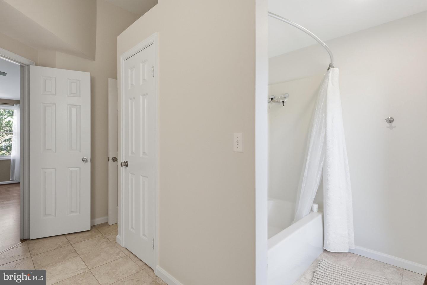 3894 Plum Run Ct Property Photo 37