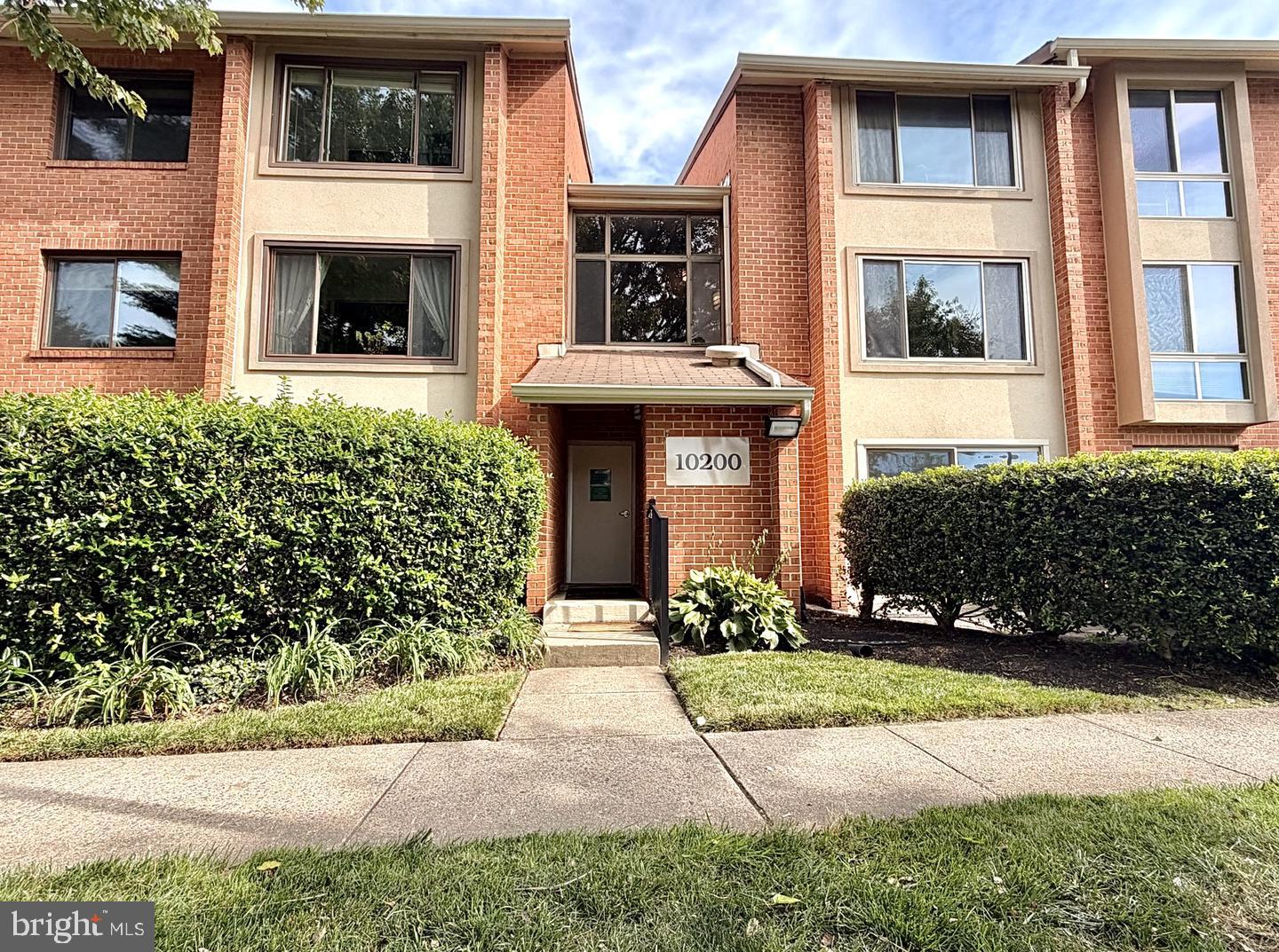 10200 BUSHMAN DR #104 Property Photo 1