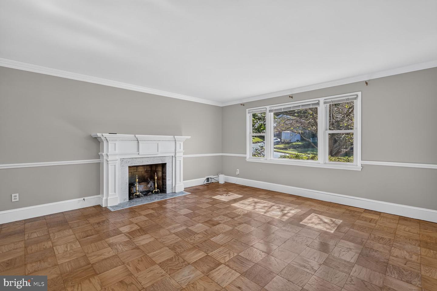 6012 Loretto St Property Photo 3