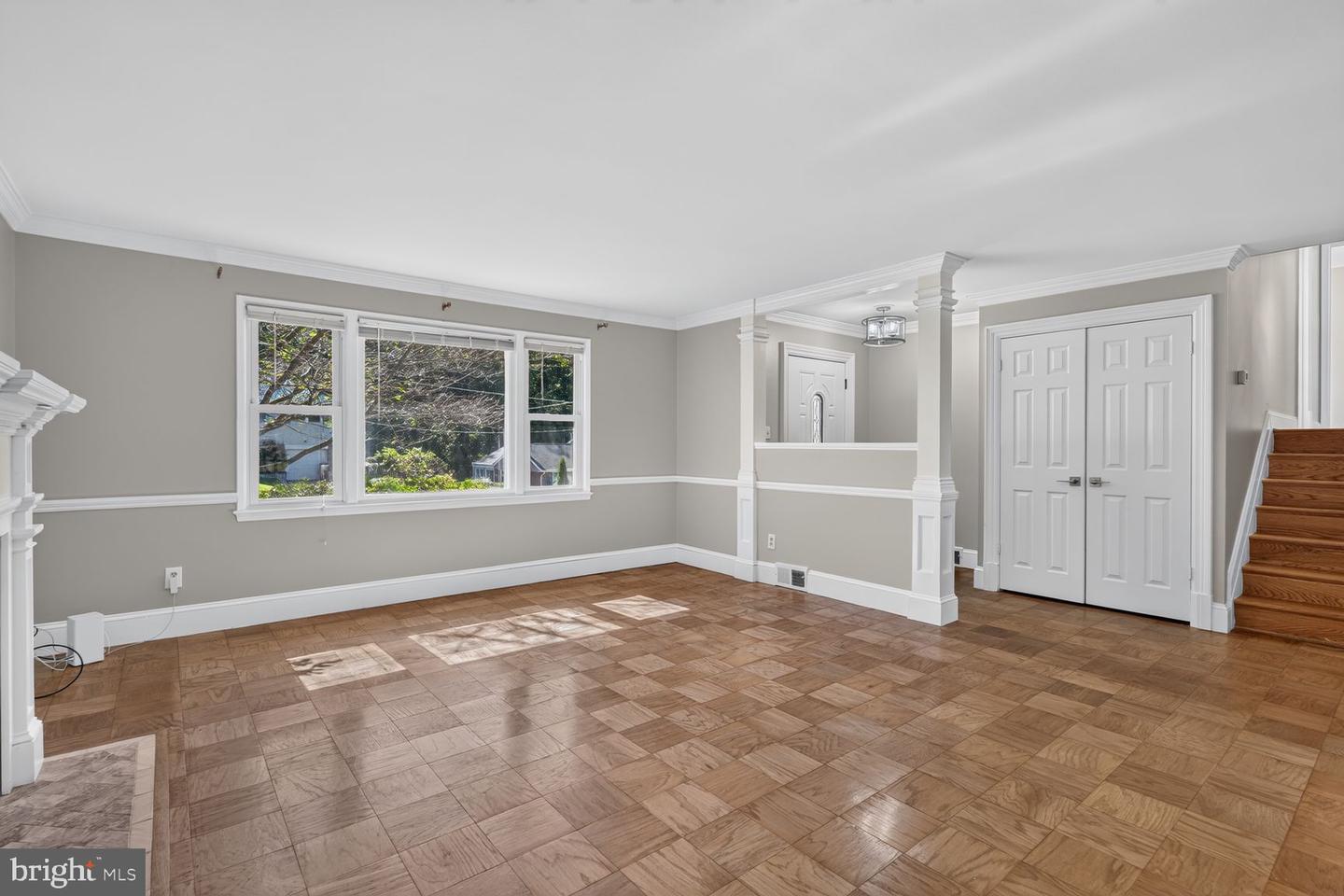 6012 Loretto St Property Photo 5