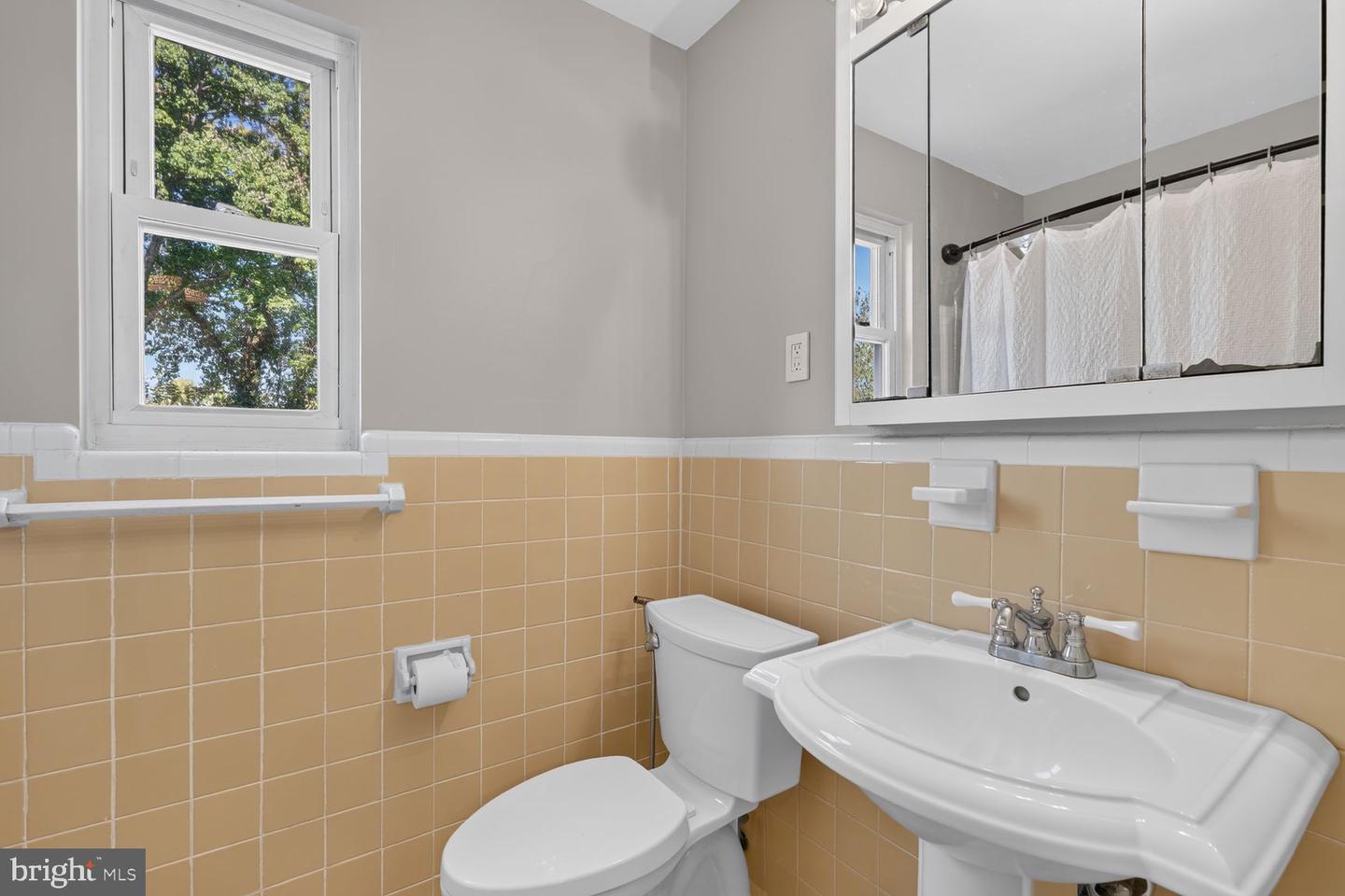 6012 Loretto St Property Photo 20