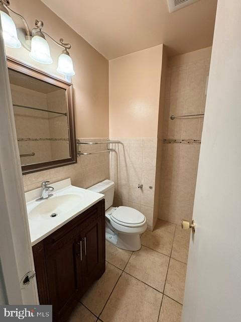 10252 Friendship Ct Property Photo 16