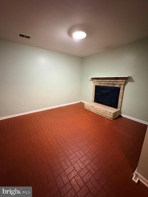 10252 Friendship Ct Property Photo 18