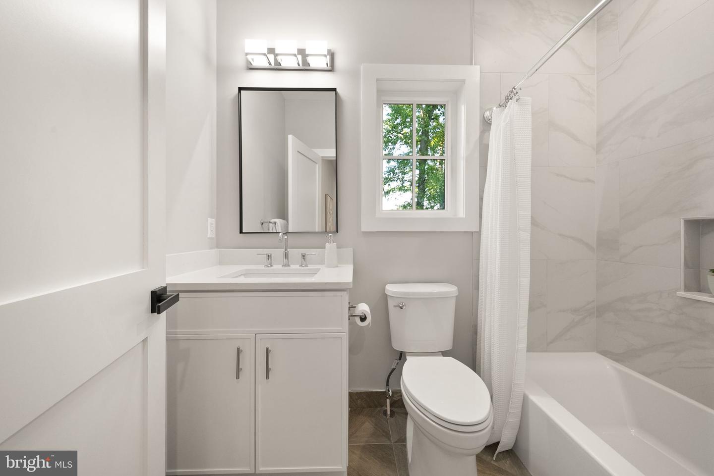 8615 Acorn Cir Property Photo 65