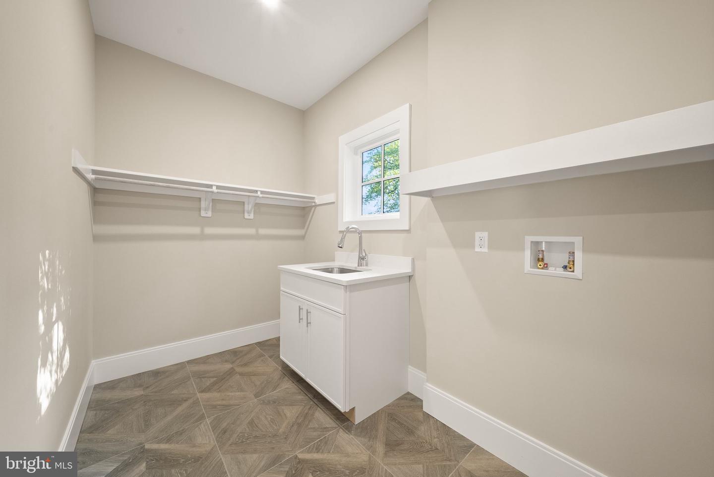 8615 Acorn Cir Property Photo 66