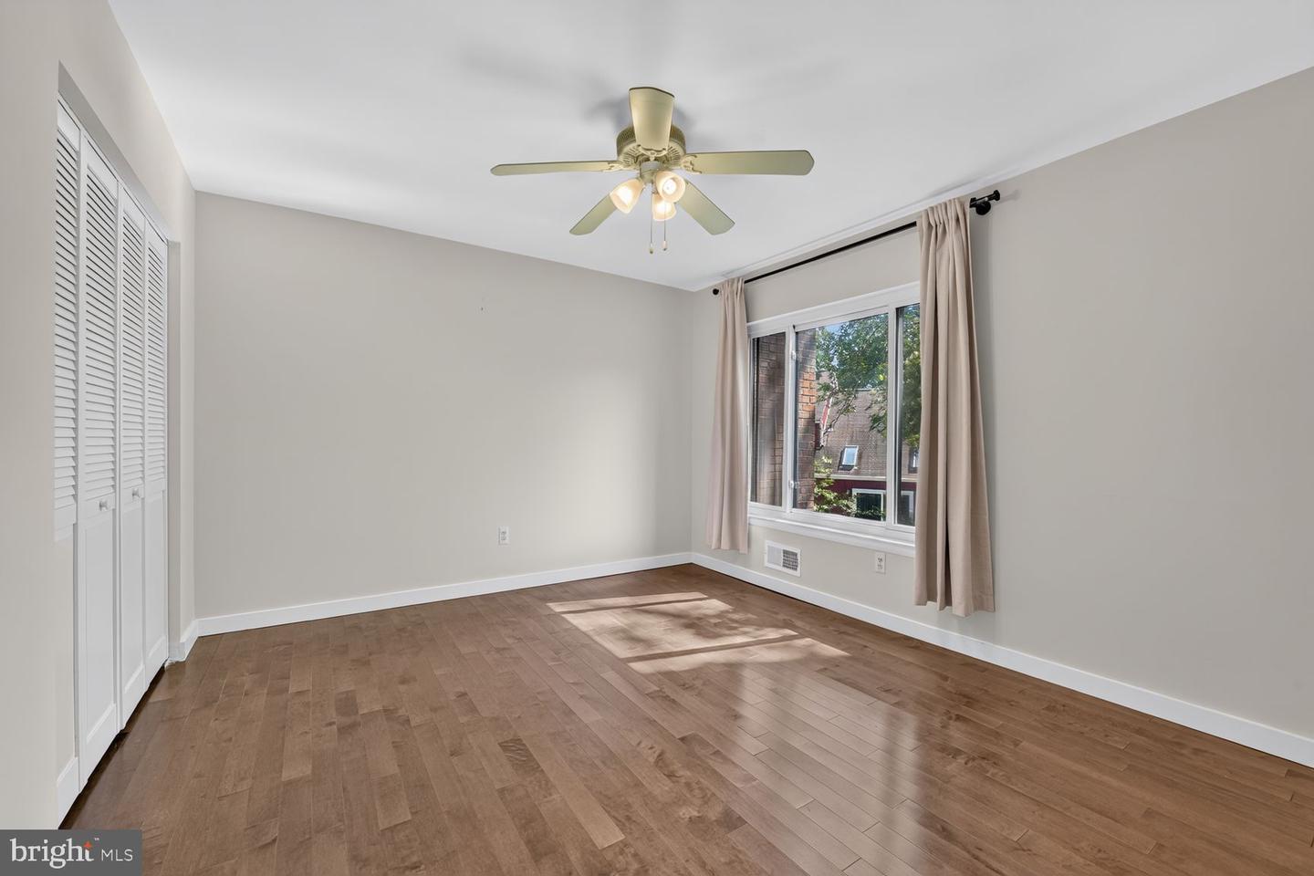 10903 Knights Bridge Ct Property Photo 14