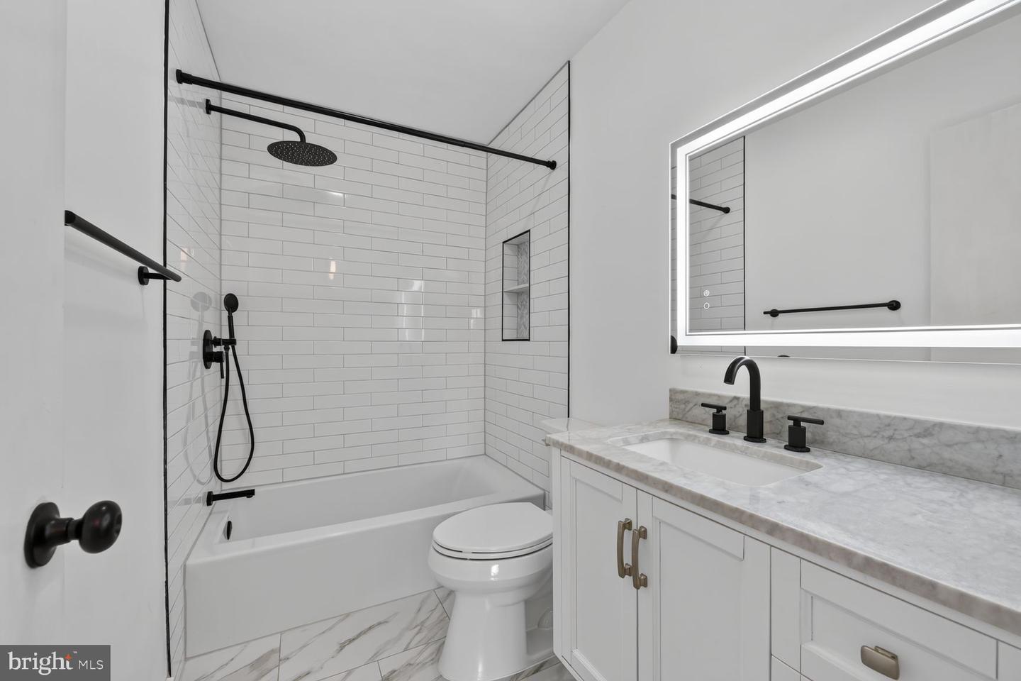 10903 Knights Bridge Ct Property Photo 15
