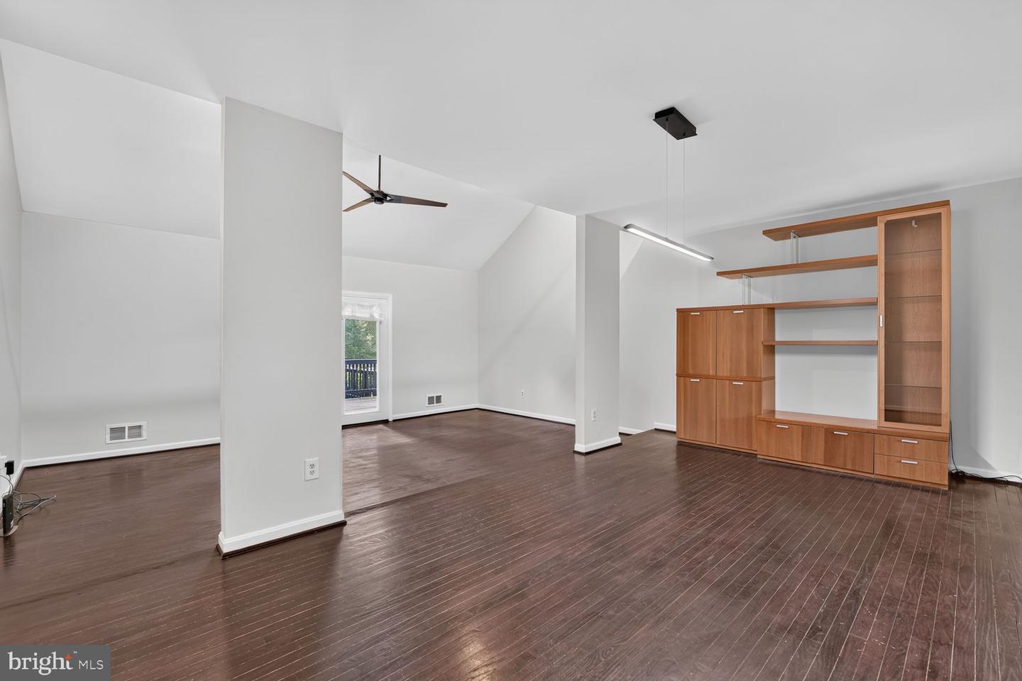 10903 Knights Bridge Ct Property Photo 17