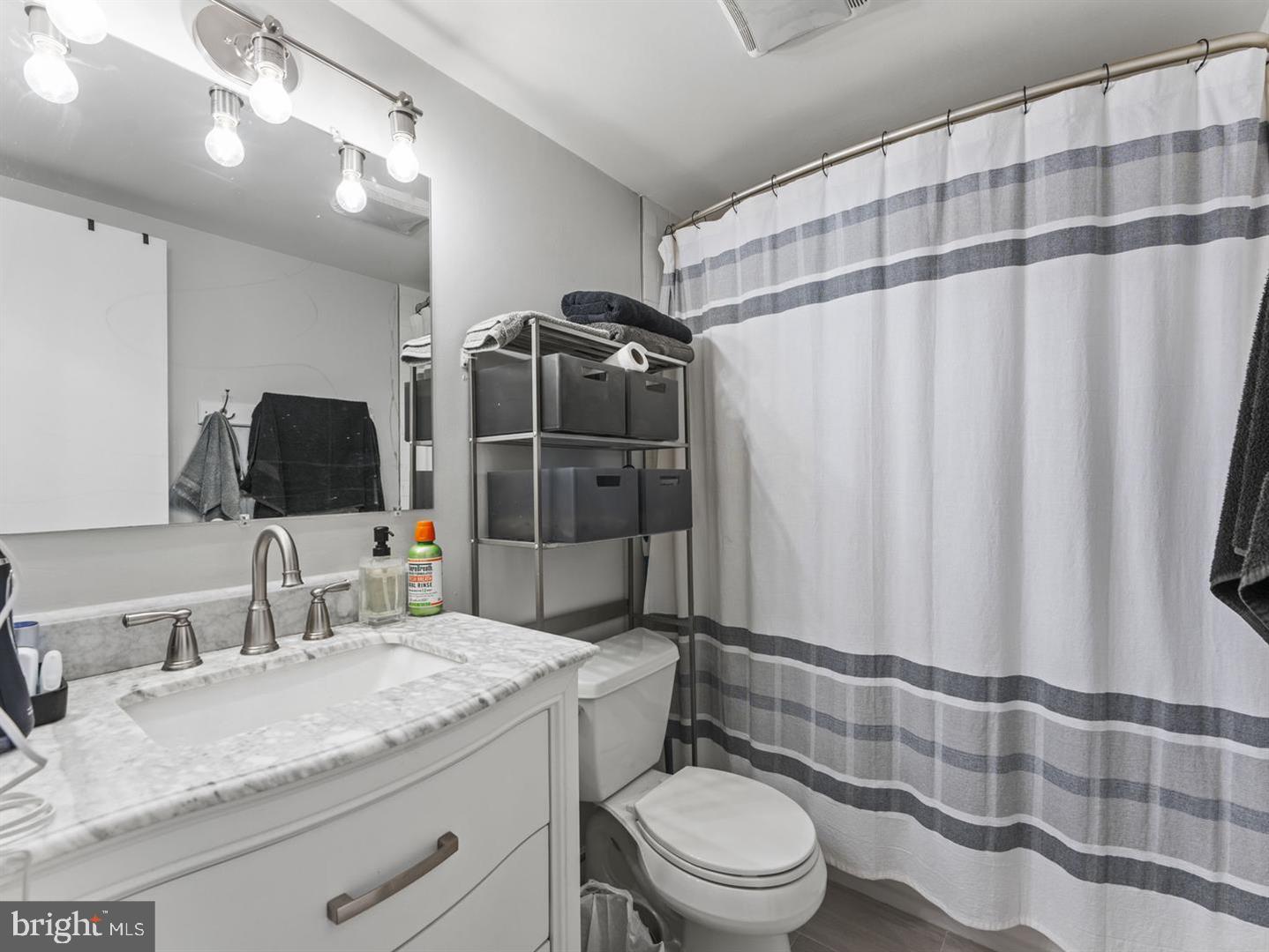 3100 S Manchester St #541 Property Photo 6