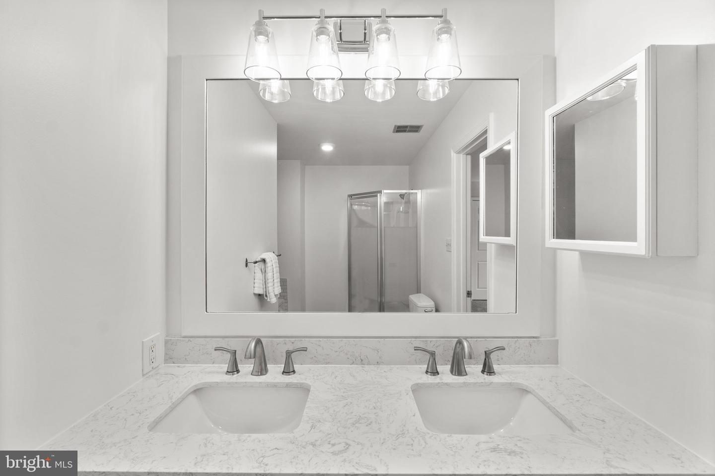 14548 Eddy Ct Property Photo 28