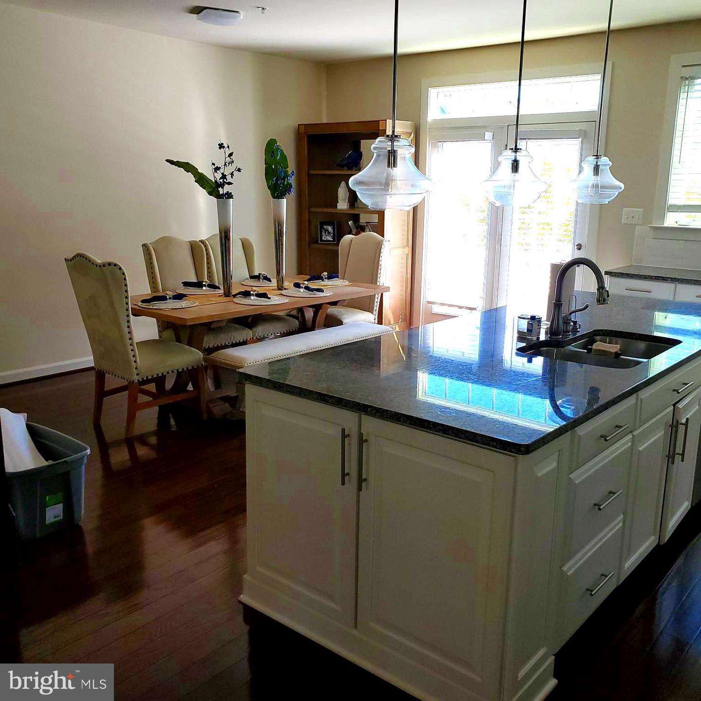 13717 Neil Armstrong Ave Property Photo 14