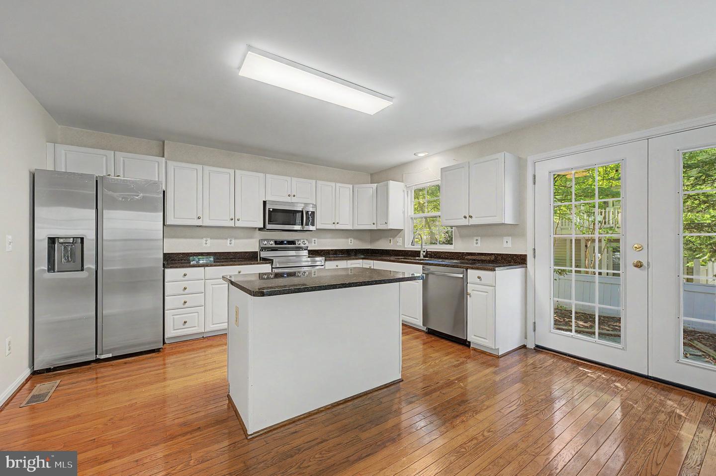 9386 Van Arsdale Dr Property Photo 8
