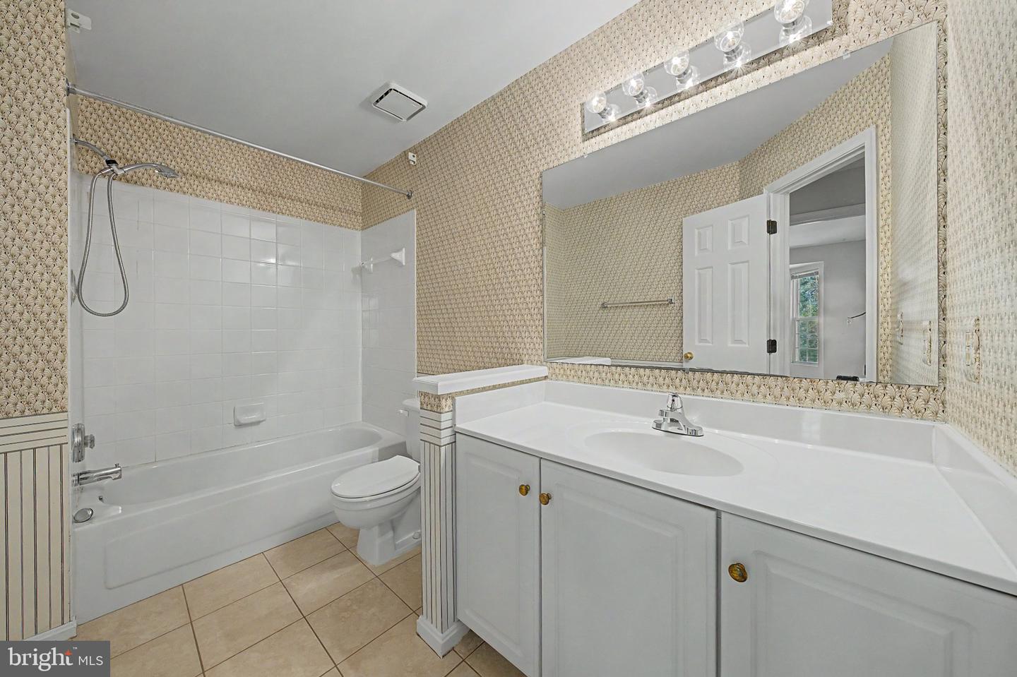 9386 Van Arsdale Dr Property Photo 22
