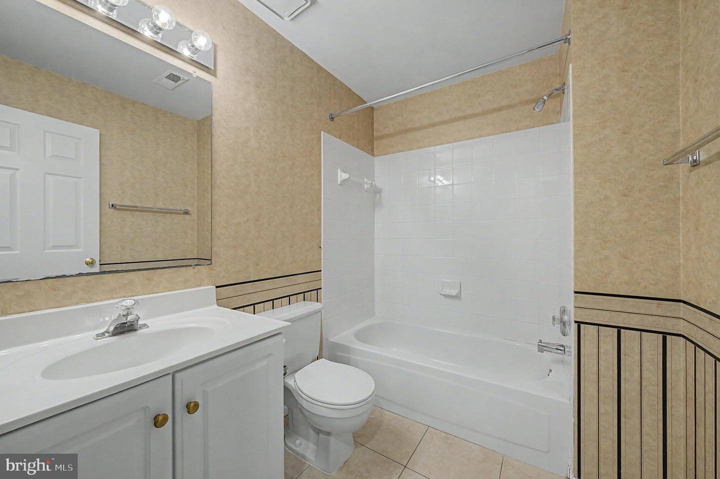 9386 Van Arsdale Dr Property Photo 26