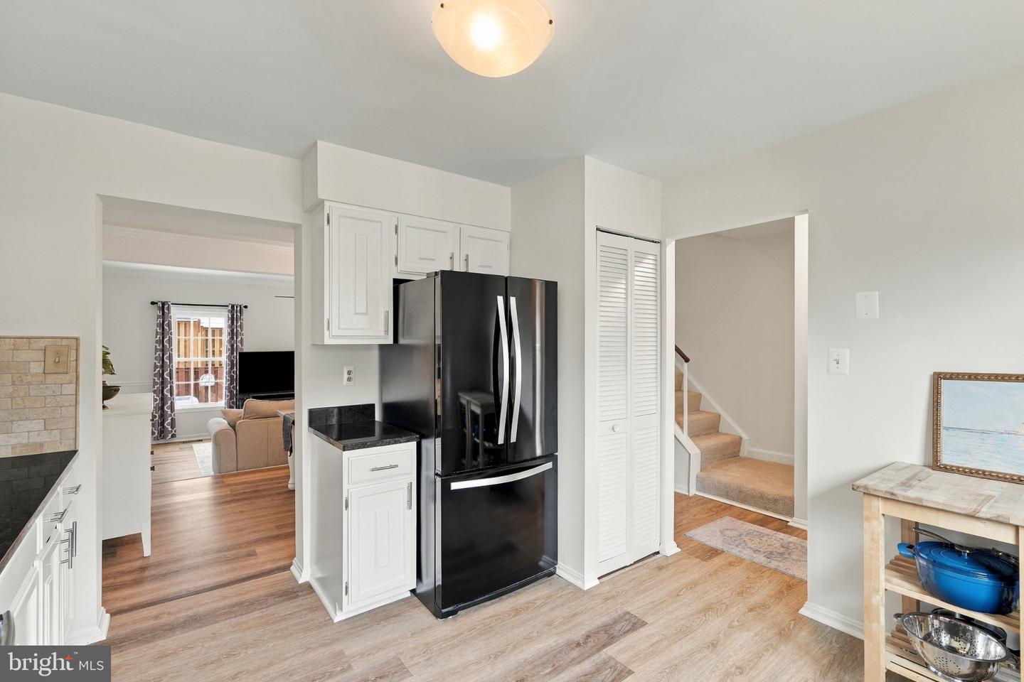 5529 Ridgeton Hill Ct Property Photo 6