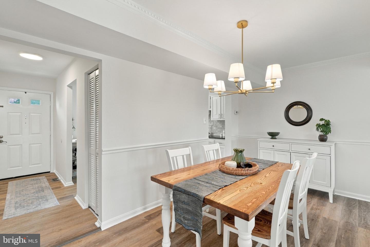 5529 Ridgeton Hill Ct Property Photo 14