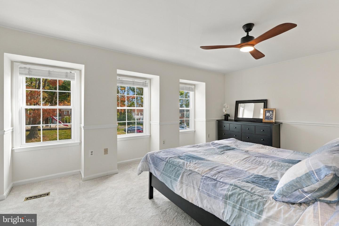 5529 Ridgeton Hill Ct Property Photo 20