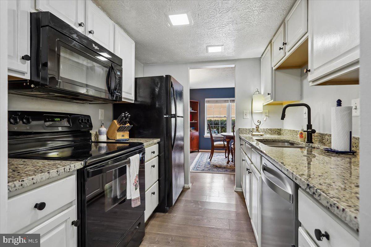 12151 Purple Sage Ct Property Photo 8