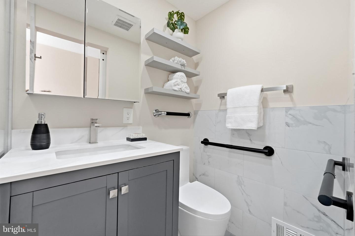 6512 Cape Ct Property Photo 19