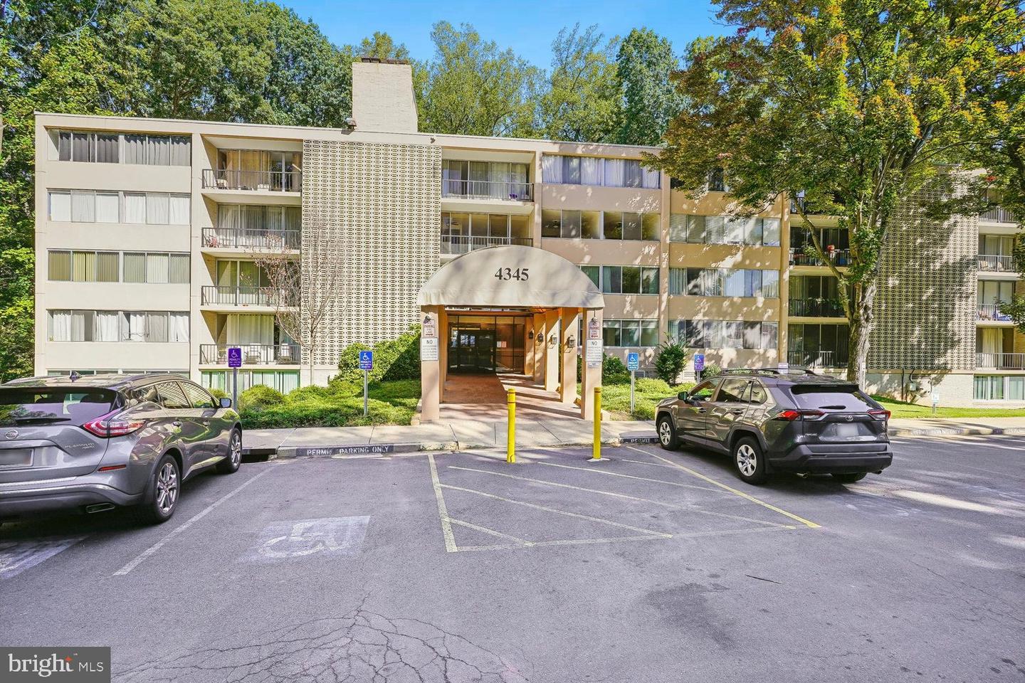 4345 IVYMOUNT CT #38 Property Photo 1