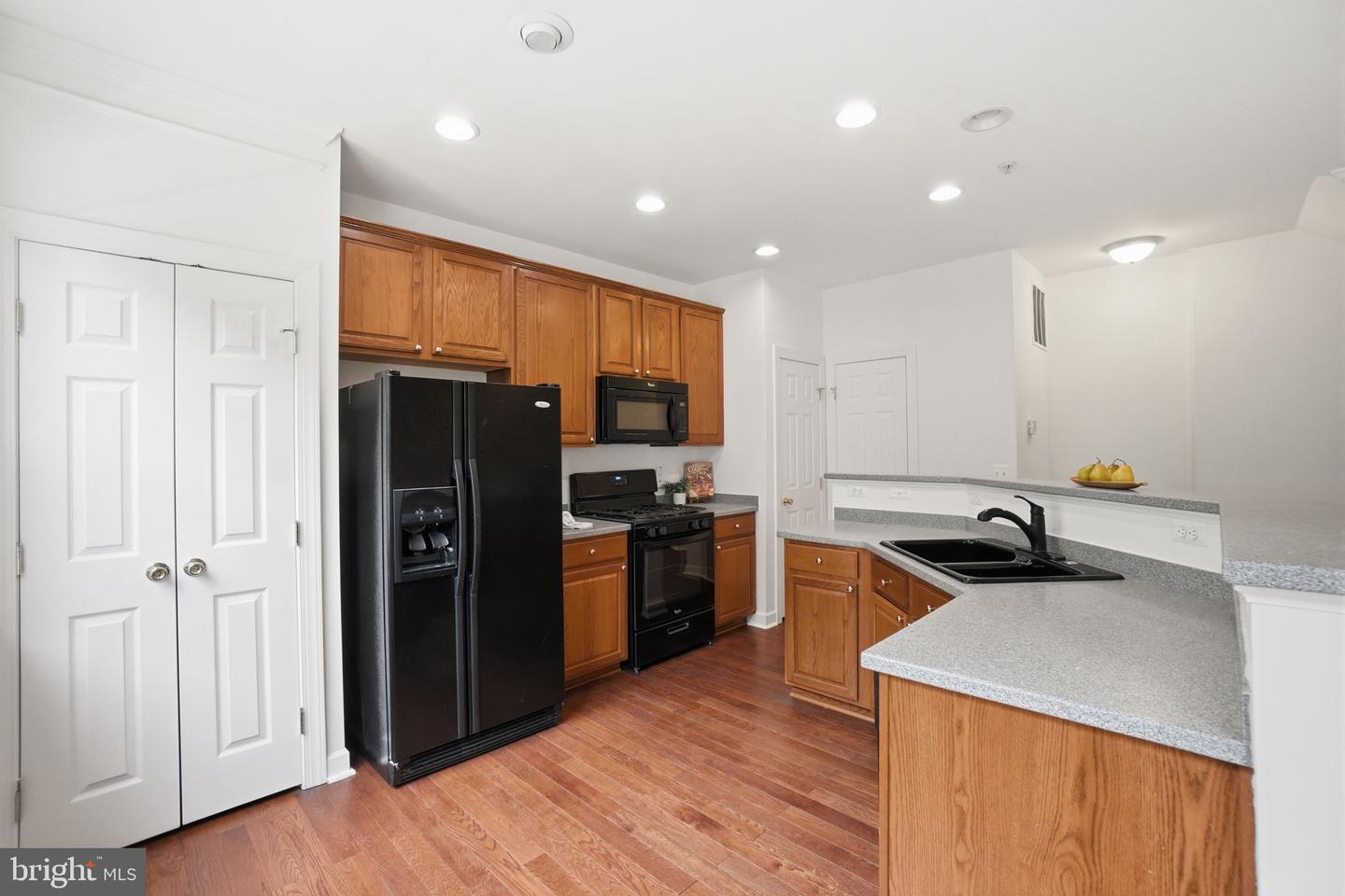 13666 Salk St #136 Property Photo 5